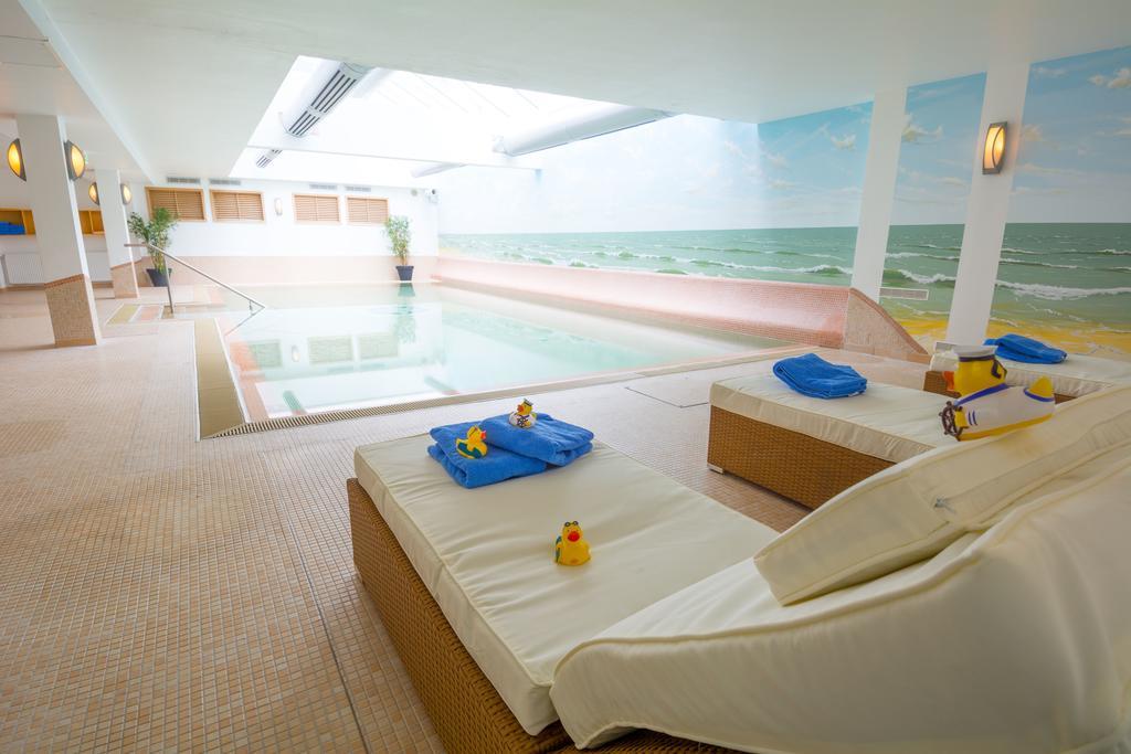Hotel Atlantic Йюст Экстерьер фото